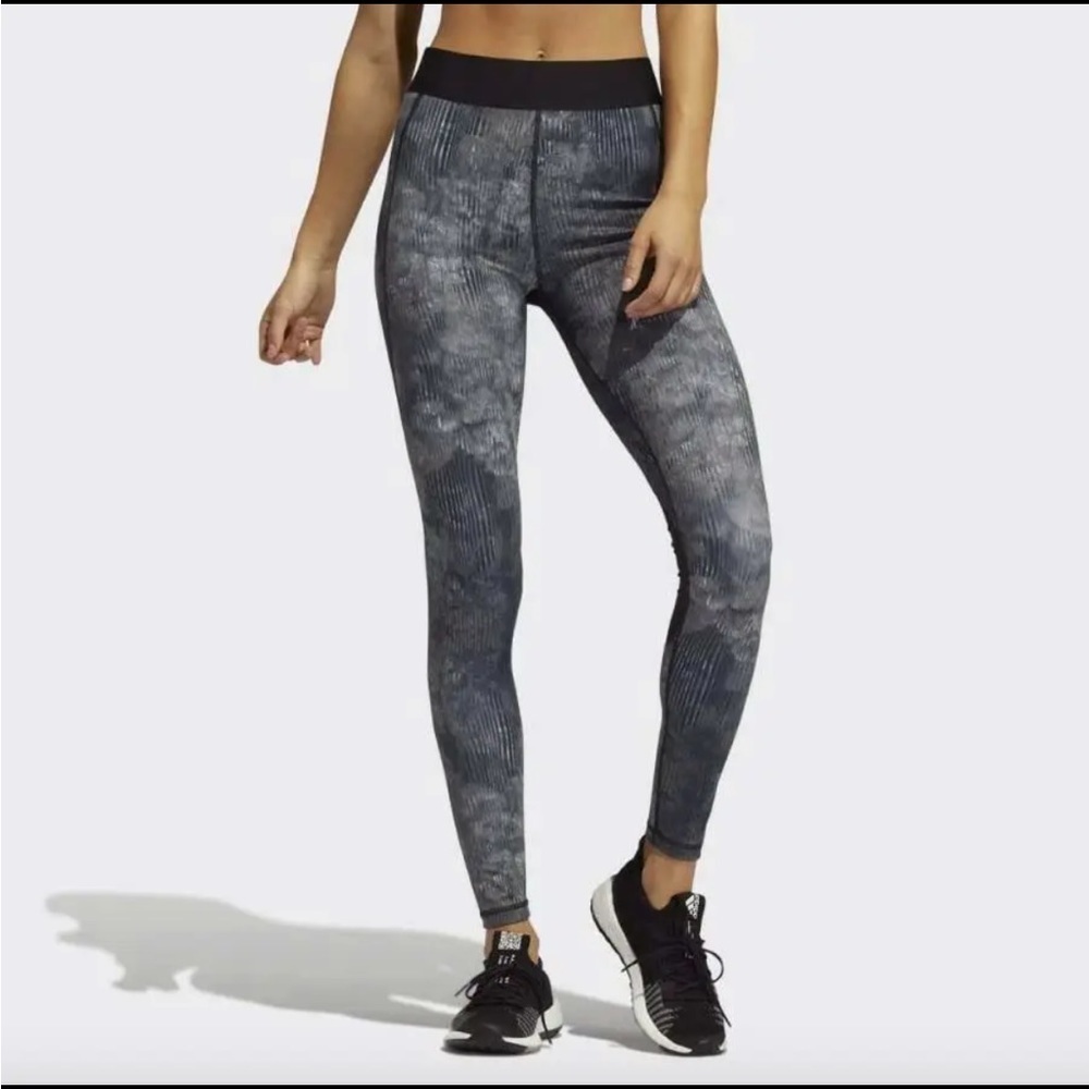 NWT Adidas Black Gray TechFit Mid-Rise Floral Tights Pants